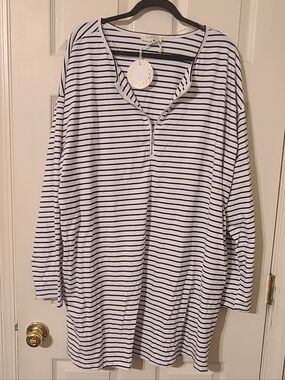 Striped Henley Tunic Top - Black and White - Umgee